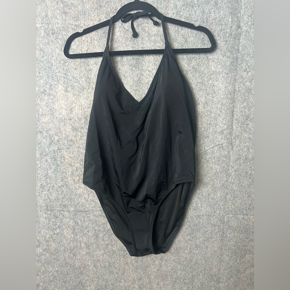 Victorias Secret Pink Woman XXL New‎ Black Halter One Piece Swimsuit